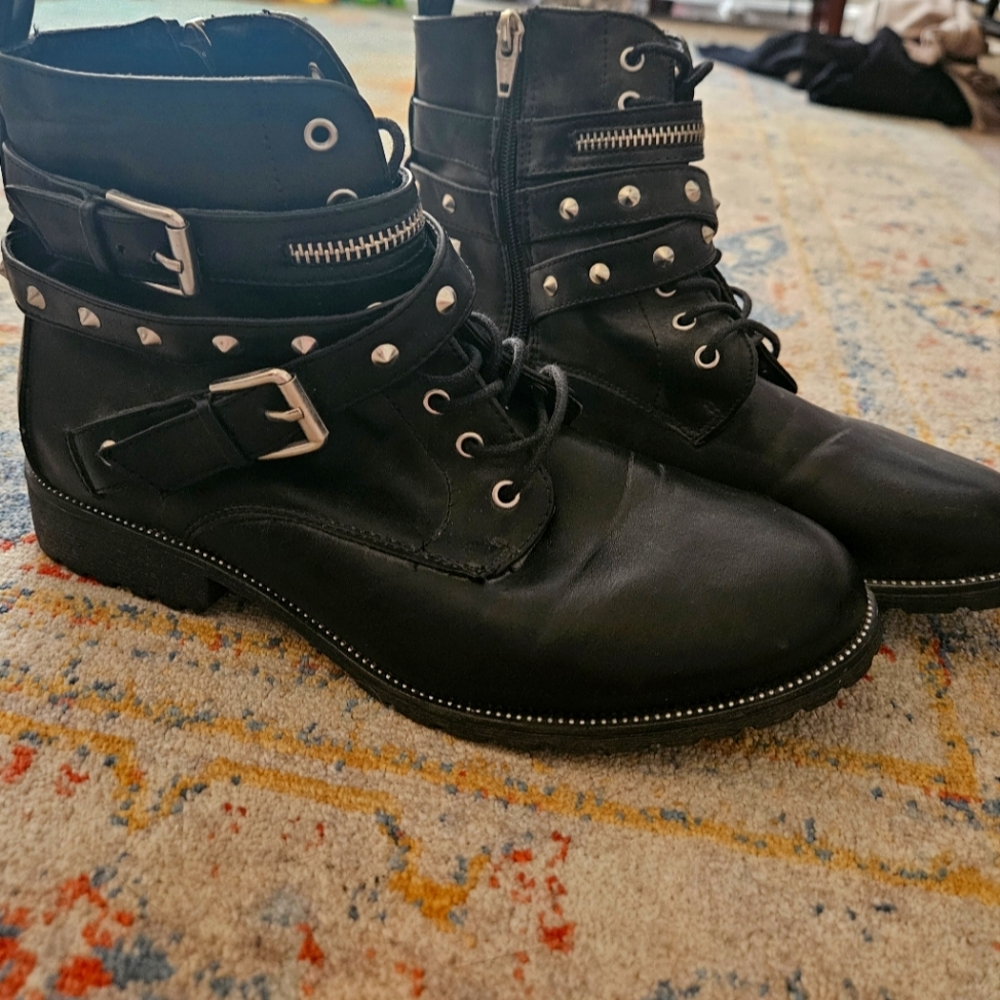 Womans black studded boots